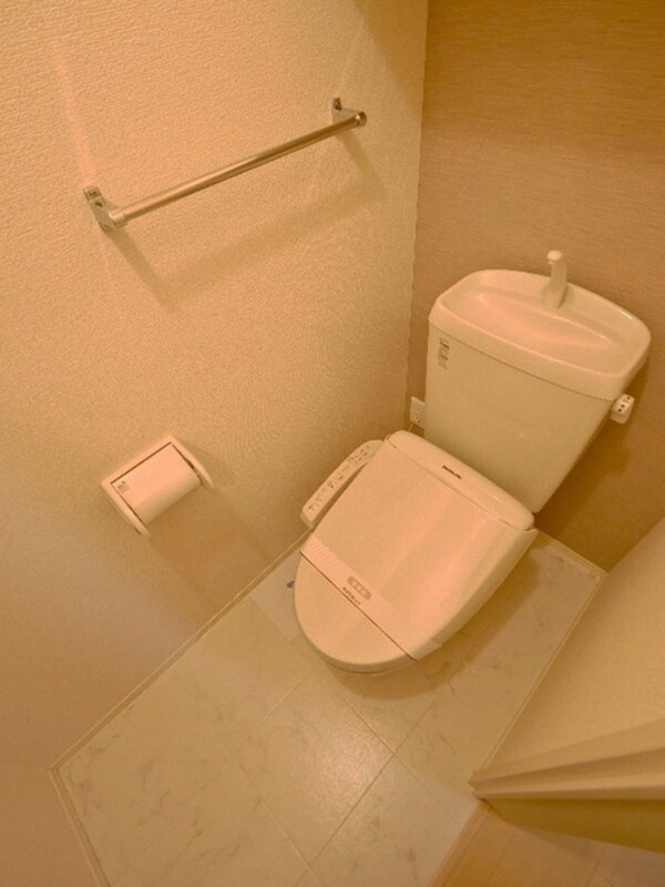 トイレ(★お部屋探しは株式会社タウンハウジング東京まで★)