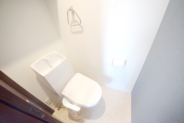 トイレ(★清潔感のあるトイレです★)