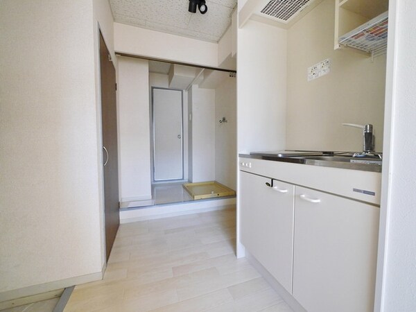 その他室内・内装(同建物別号室参考写真)