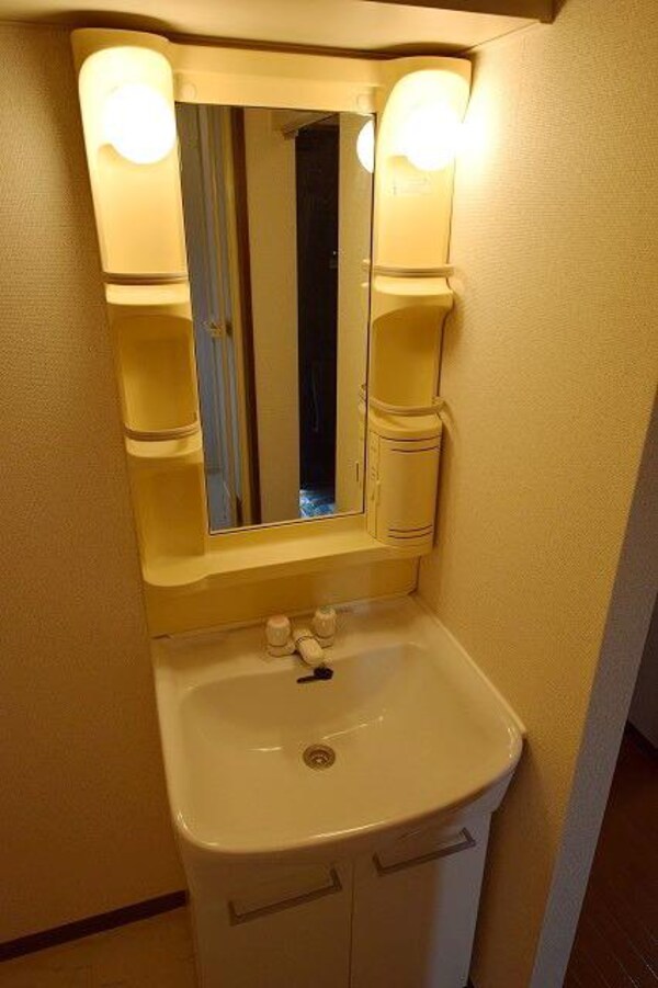 洗面(。・。・身だしなみを整える洗面台。・。・)