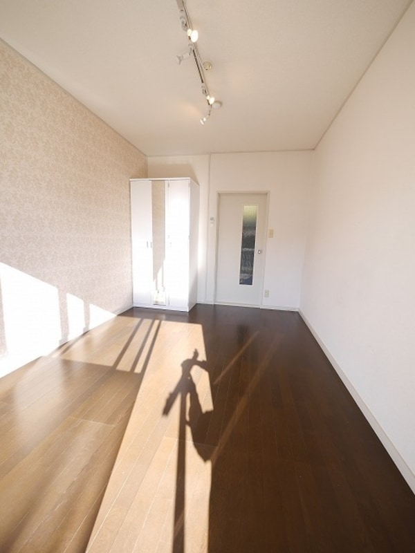 その他室内・内装(★バルコニーから見た居室の様子★)