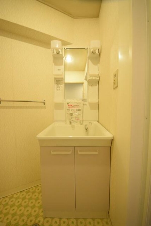 洗面(★お部屋探しは株式会社タウンハウジング東京まで★)