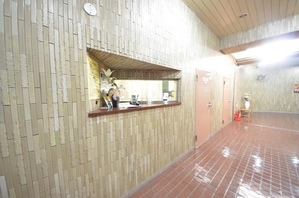 エントランス(★お部屋探しは株式会社タウンハウジング東京まで★)