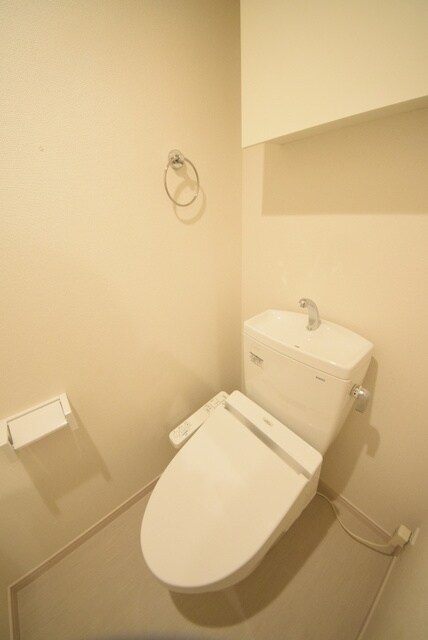 物件内観写真5　(☆もちろんウォシュレット付)