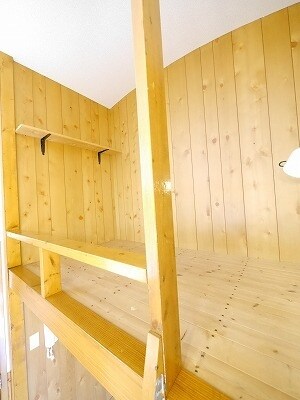 物件内観写真13　(★ロフト部分２帖★)