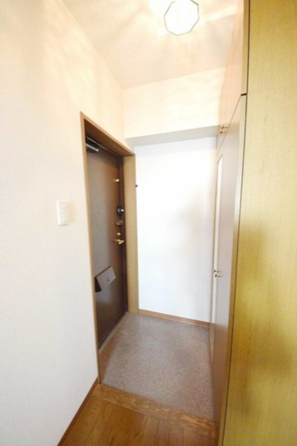 玄関(室内・室内設備)