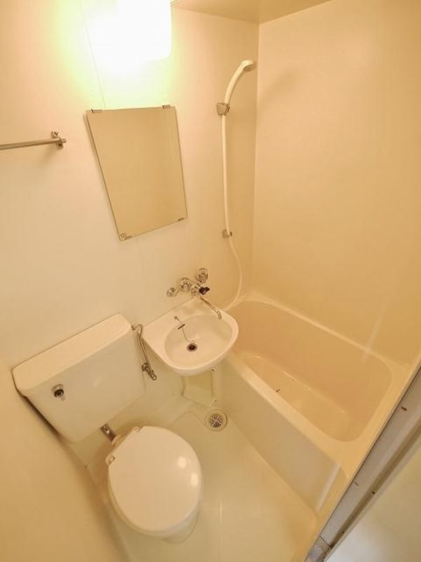 バス／シャワールーム等(★お部屋探しは株式会社タウンハウジング東京まで★)