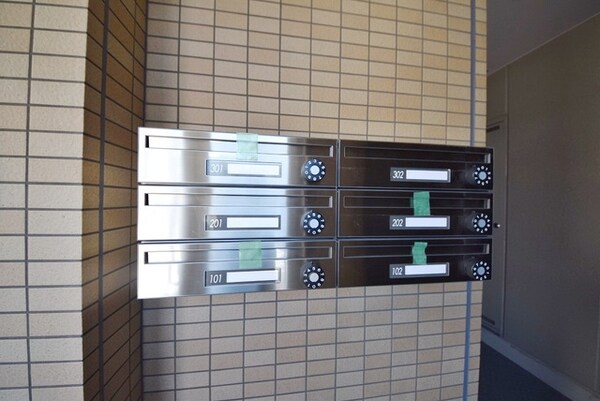 共有部分(タウンハウジング府中店まで)