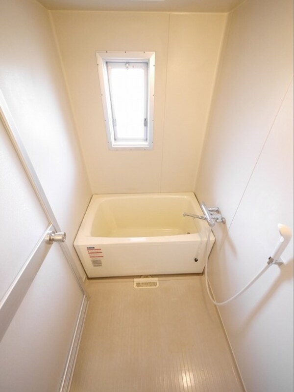バス／シャワールーム等(★お部屋探しは株式会社タウンハウジング東京まで★)