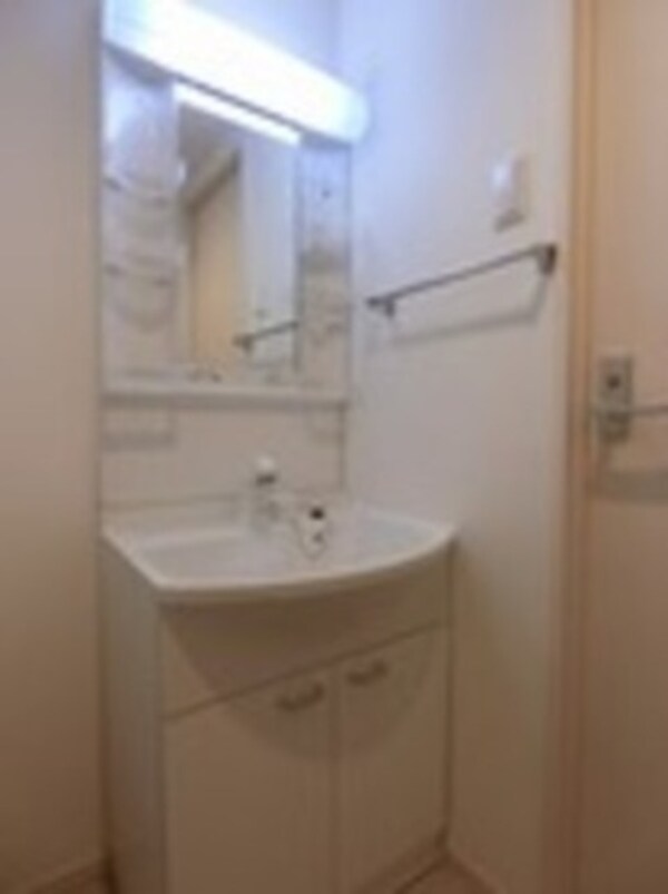洗面(★お部屋探しは株式会社タウンハウジング東京まで★)