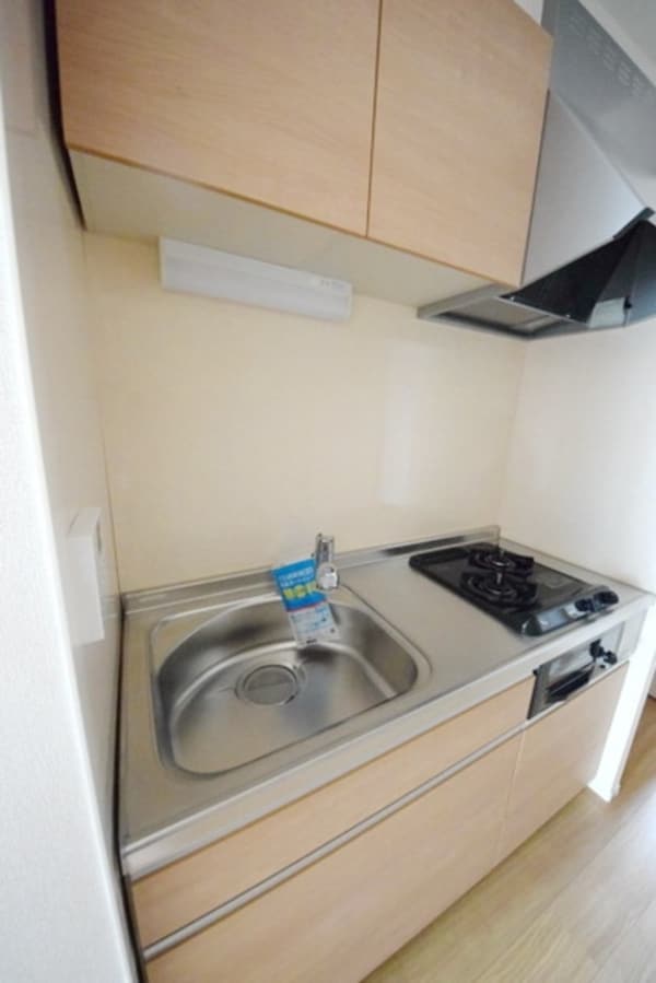 キッチン(★コンロ２口付きシステムキッチンです★)