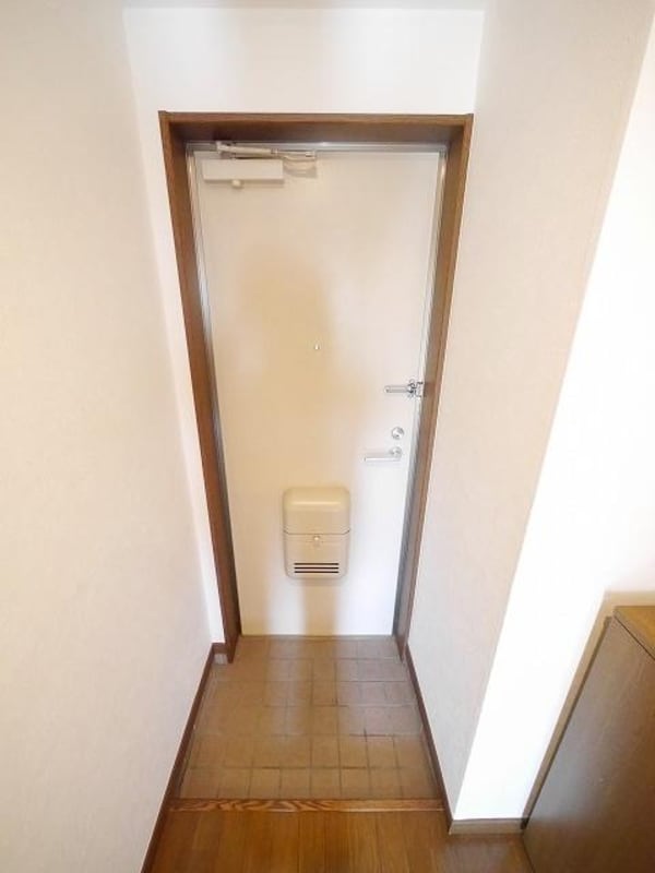 玄関(★お部屋探しは株式会社タウンハウジング東京まで★)