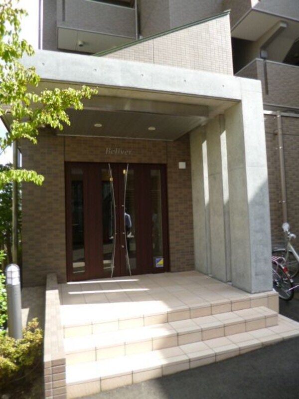エントランス(★お部屋探しは、タウンハウジング多摩センター店へ★)