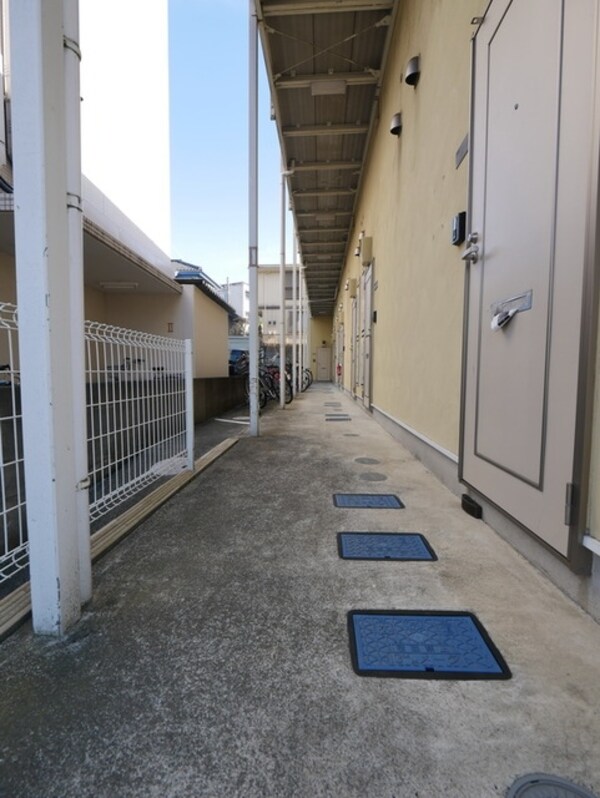 エントランス(★共用通路です★)