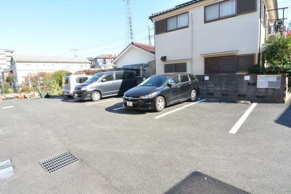 駐車場(★敷地内駐車場もあります★)