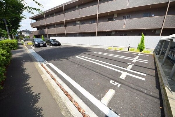 駐車場(★敷地内に駐車場ございます★)