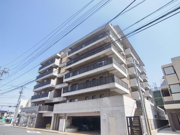 外観(重厚感のある外観)