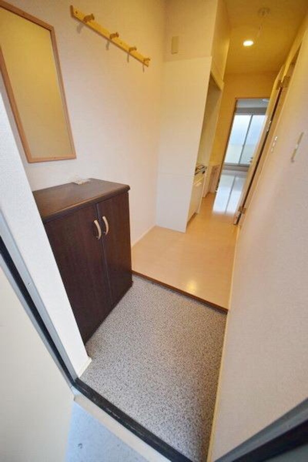 玄関(★お部屋探しは株式会社タウンハウジング東京まで★)