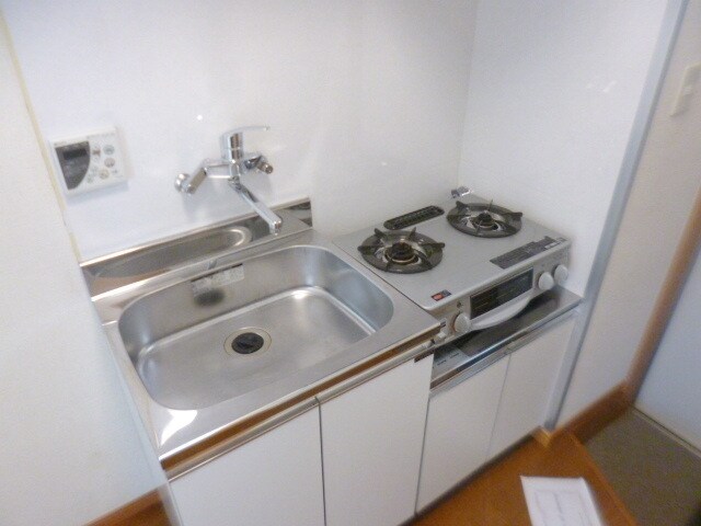 物件内観写真2　(★お料理のしやすい2口ガスコンロ★)