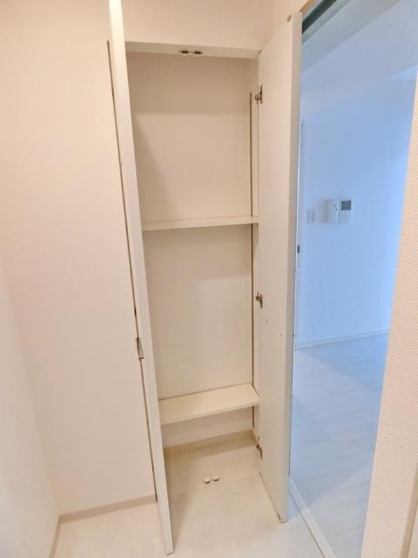 収納(♪ちょっとした物入れに♪)