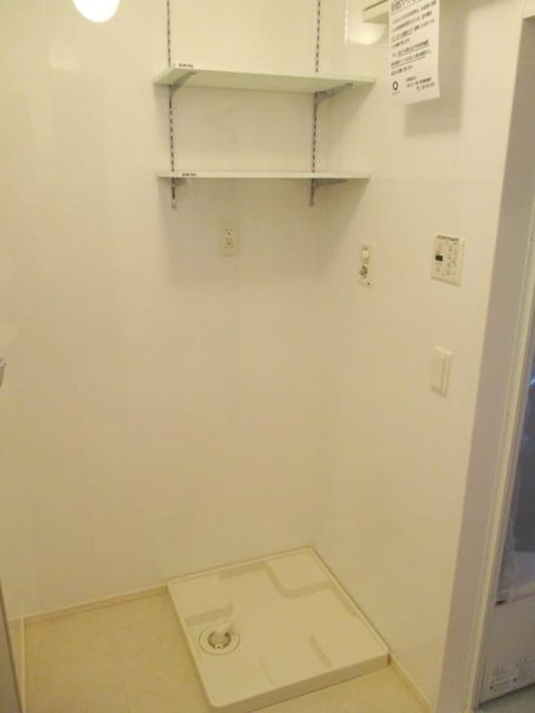 設備(★室内洗濯機置場・防水パンあります★)