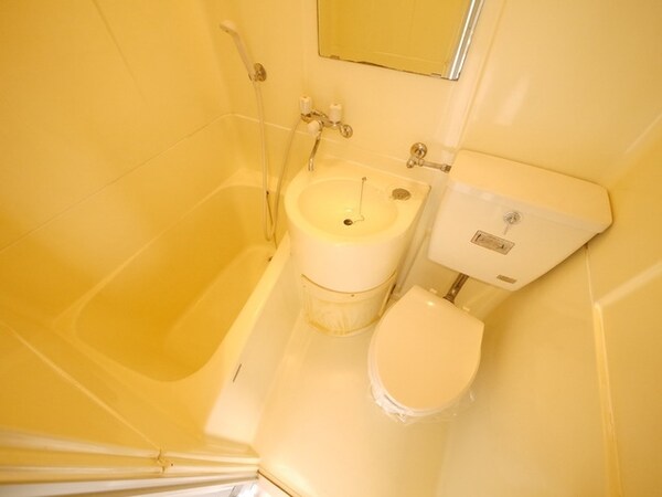 バス／シャワールーム等(★お部屋探しは株式会社タウンハウジング東京まで★)