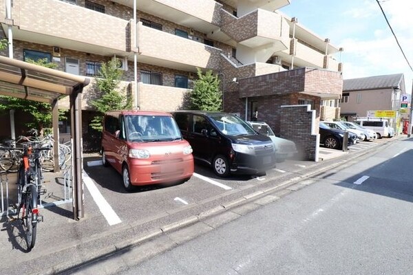 駐車場(駐車場)
