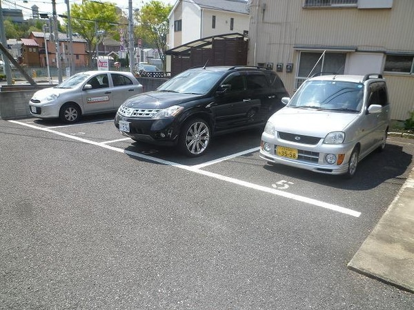 駐車場(★お部屋探しは、タウンハウジング多摩センター店へ★)