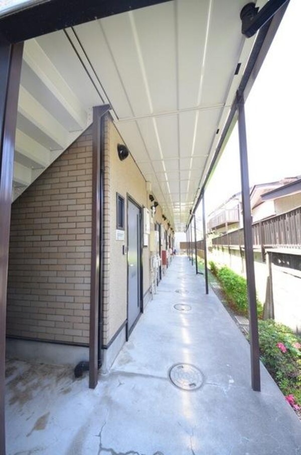 エントランス(外観・共用部分)