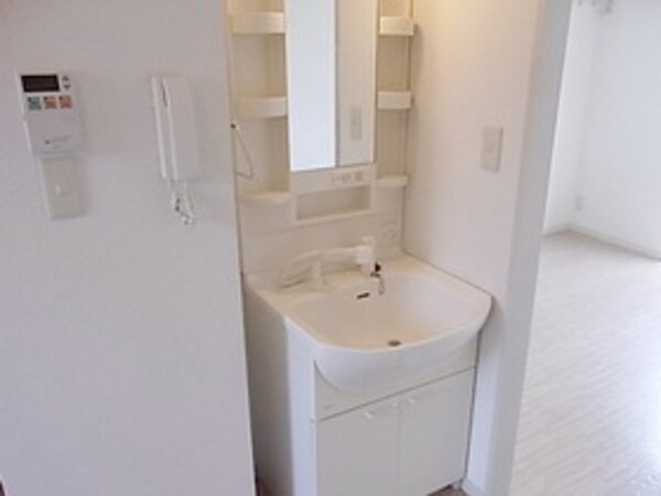 洗面(★お部屋探しはタウンハウジング稲田堤店まで★)