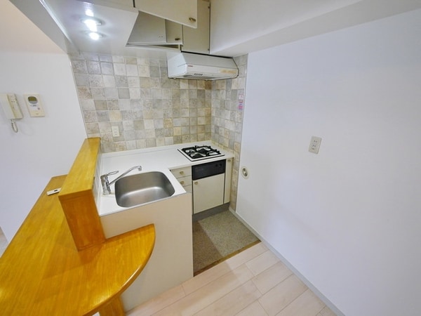 キッチン(※別部屋同間取り参考写真※)