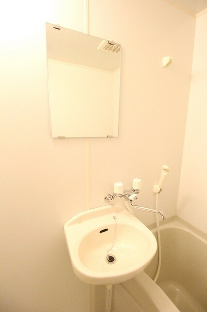 物件内観写真18　(洗面台)