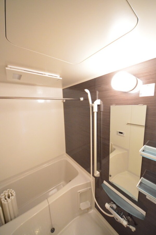 バス／シャワールーム等(★お部屋探しは株式会社タウンハウジング東京まで★)