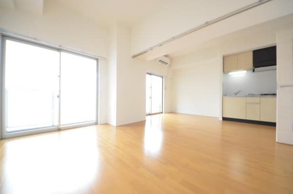 リビング・居室(★お部屋探しは株式会社タウンハウジング東京まで★)