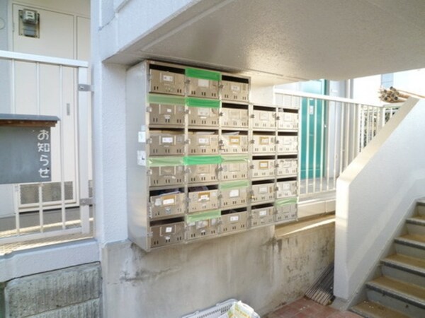 エントランス(★お部屋探しは株式会社タウンハウジング東京まで★)