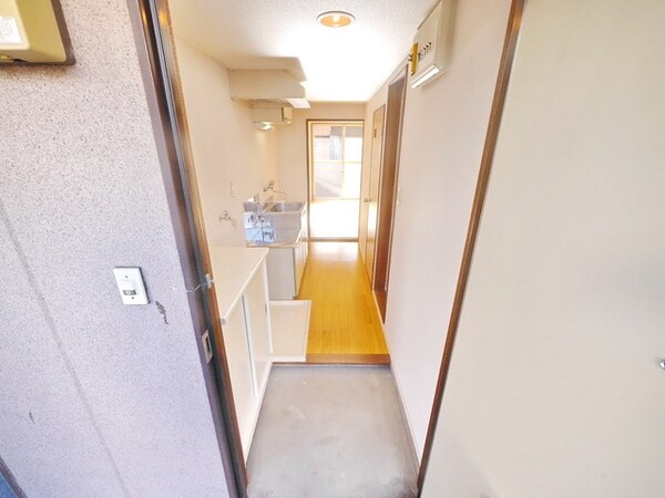 玄関(★内装・設備★)