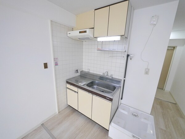 キッチン(別号室参考写真)