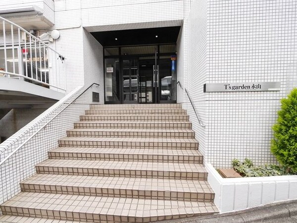 エントランス(★お部屋探しは、タウンハウジング多摩センター店へ★)