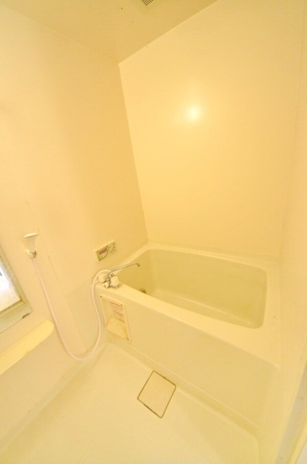 バス／シャワールーム等(★お部屋探しは株式会社タウンハウジング東京まで★)