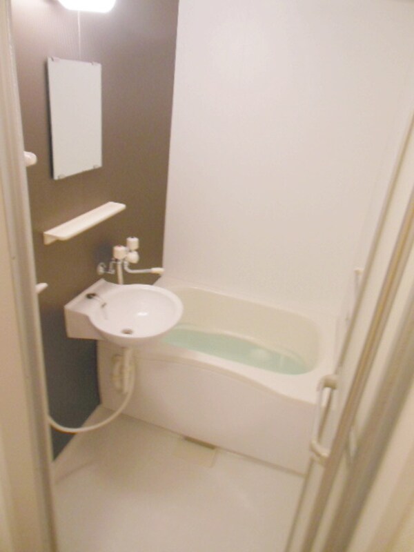 バス／シャワールーム等(★お部屋探しは株式会社タウンハウジング東京まで★)