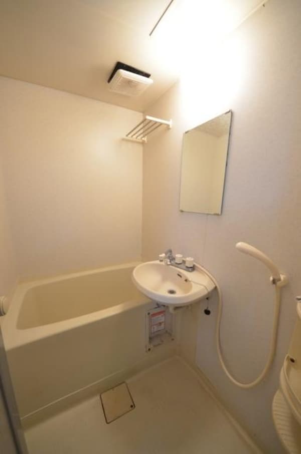 バス／シャワールーム等(室内・内装)