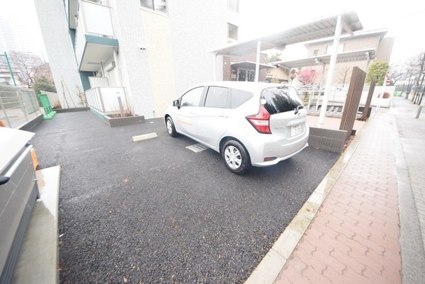 駐車場(★敷地内駐車場★)
