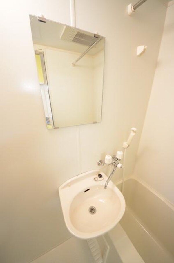 洗面(♪身支度をしっかり整えて♪)