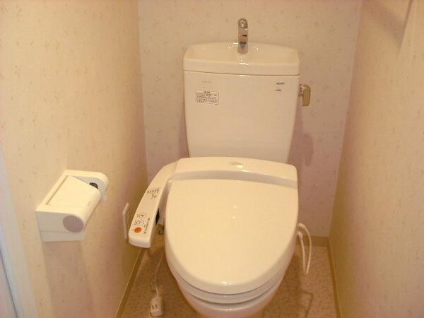 トイレ(★お部屋探しは株式会社タウンハウジング東京まで★)