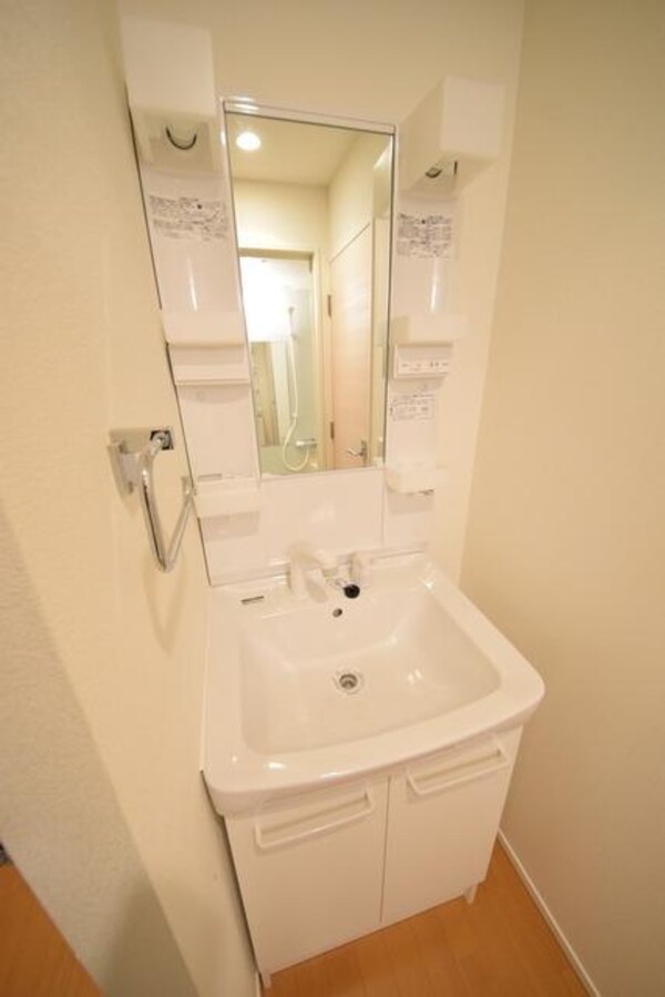 洗面(★お部屋探しは株式会社タウンハウジング東京まで★)