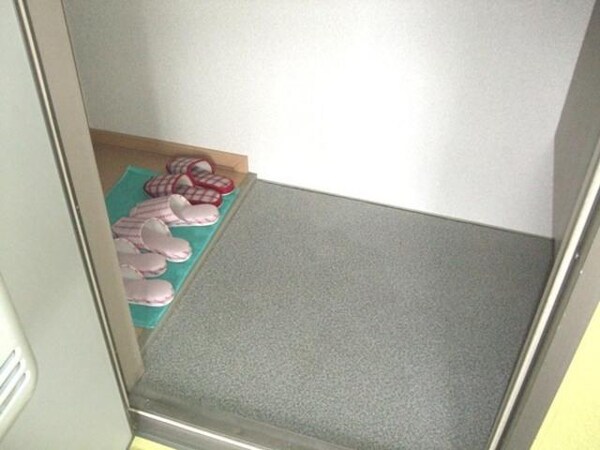 エントランス(☆段差の少ない玄関☆)