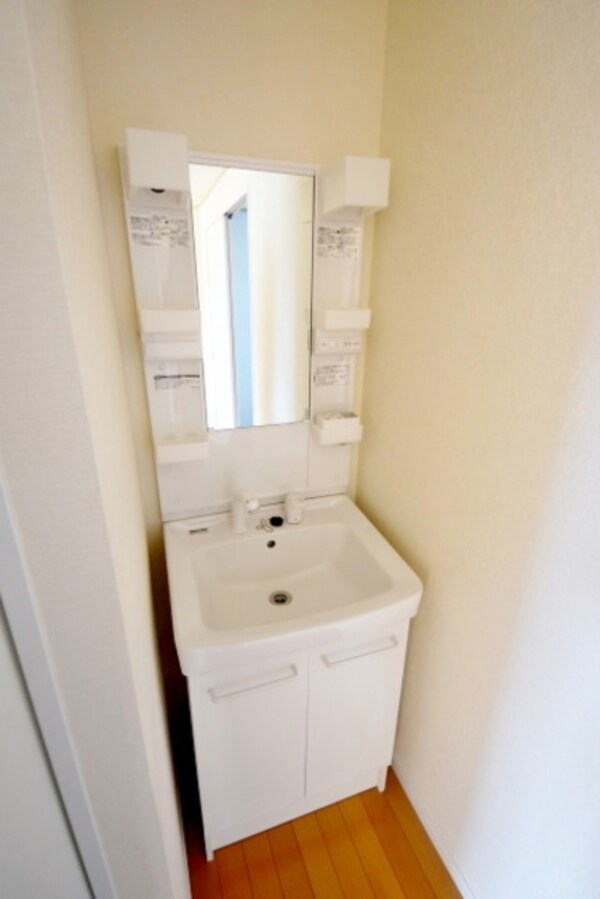 洗面(★お部屋探しは株式会社タウンハウジング東京まで★)