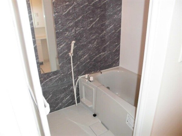 バス／シャワールーム等(室内・室内設備)