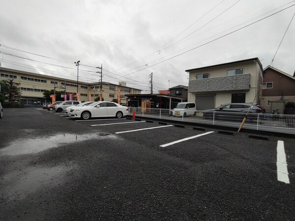 駐車場(駐車場)