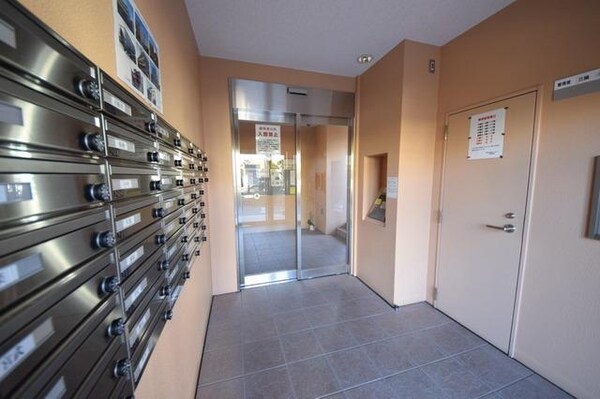 エントランス(☆きれいなエントランス♪☆)